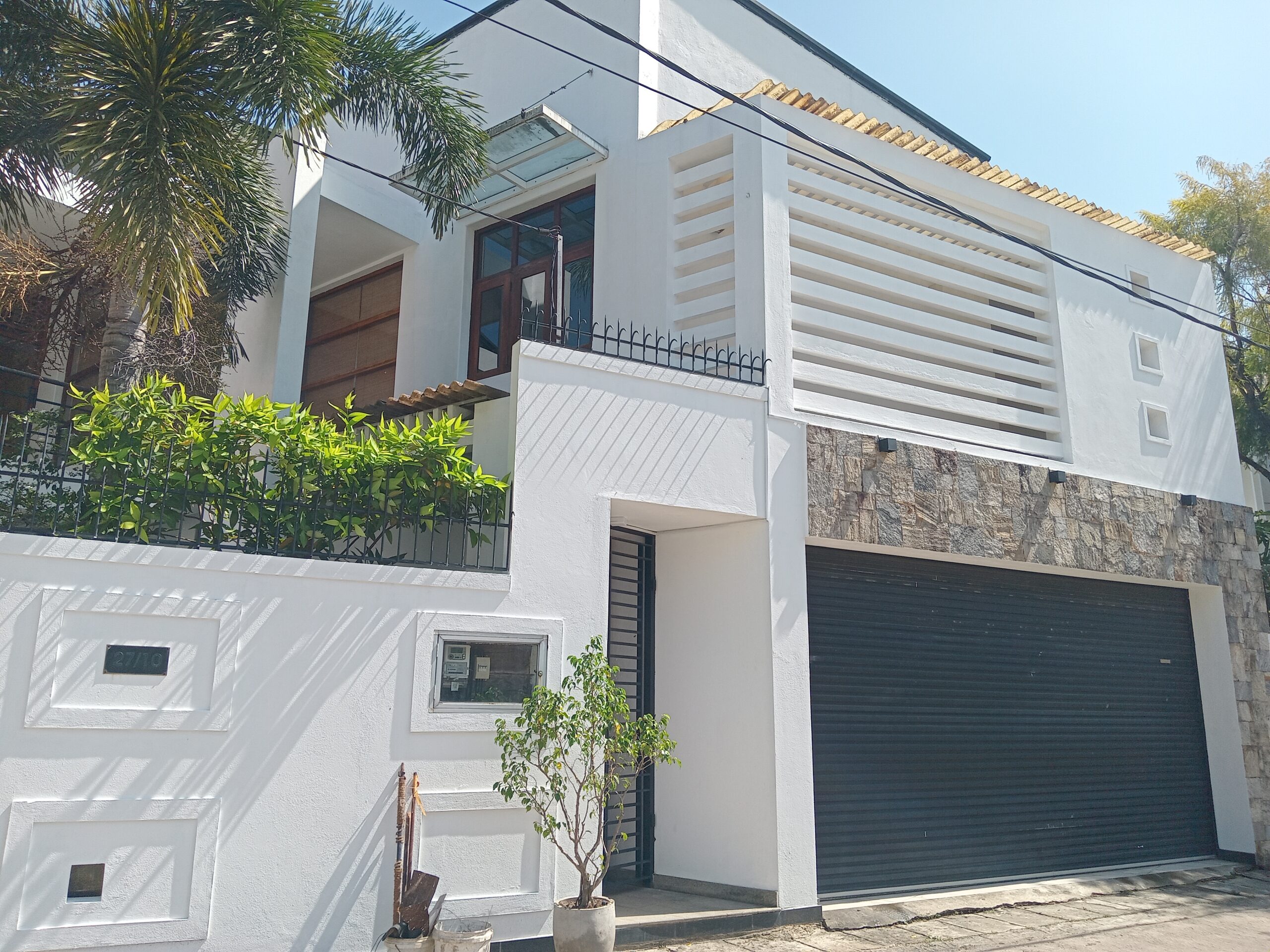 Morden House Rent Rajagiriya 300K